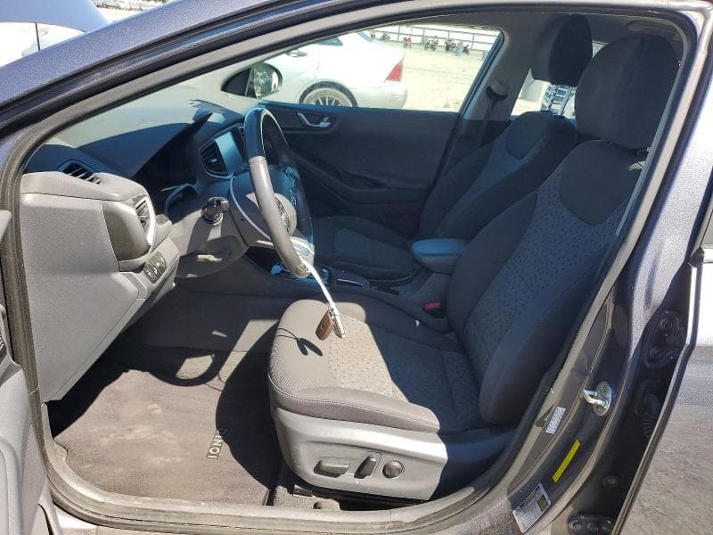 2017 HYUNDAI IONIQ SEL 7