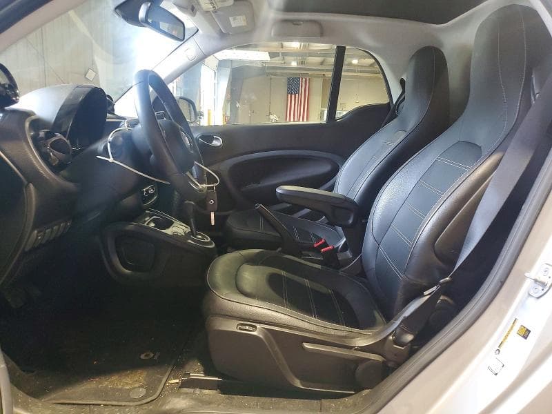 2018 SMART FORTWO 7