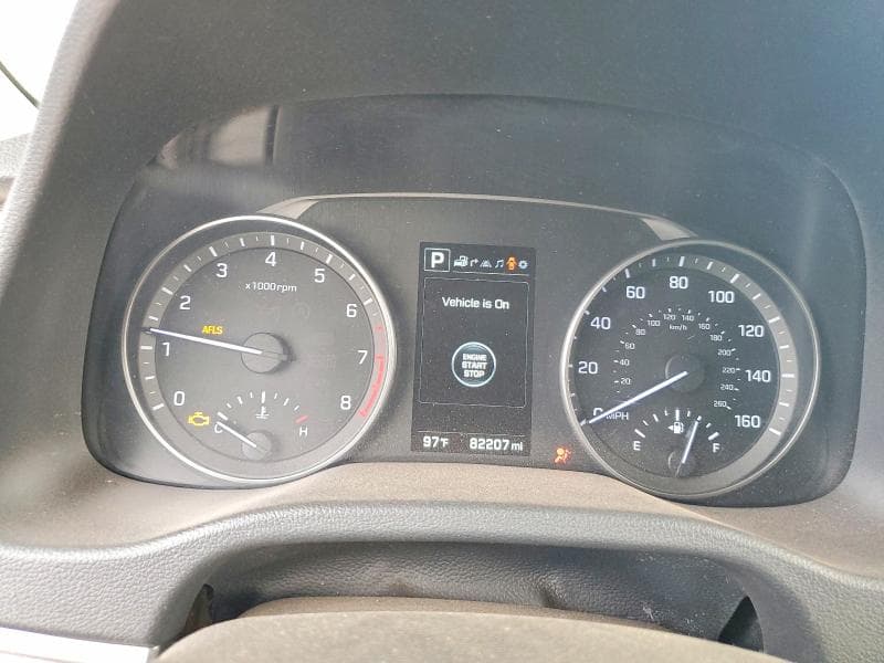 2017 HYUNDAI ELANTRA LIMITED 9