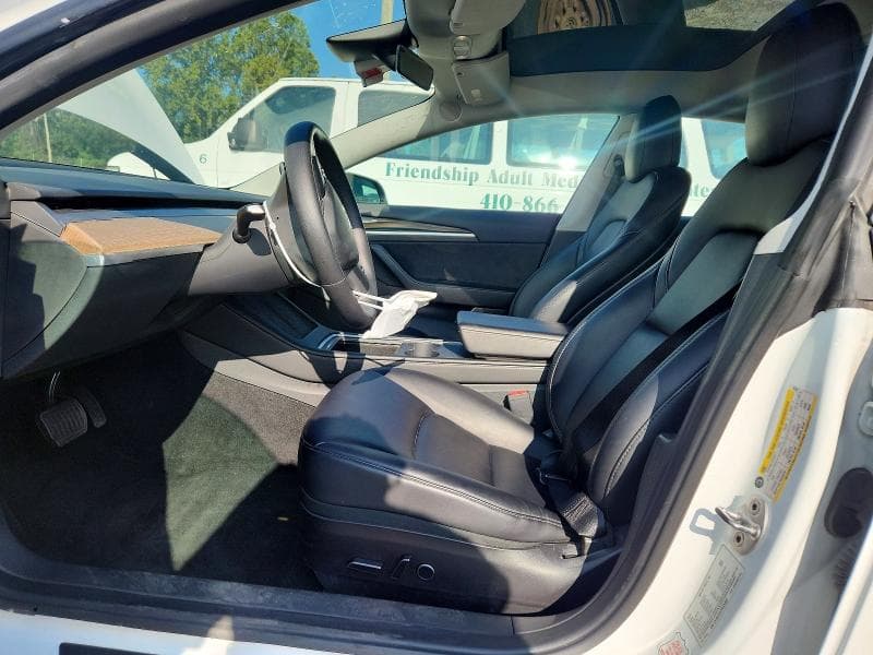 2023 TESLA MODEL 3 7