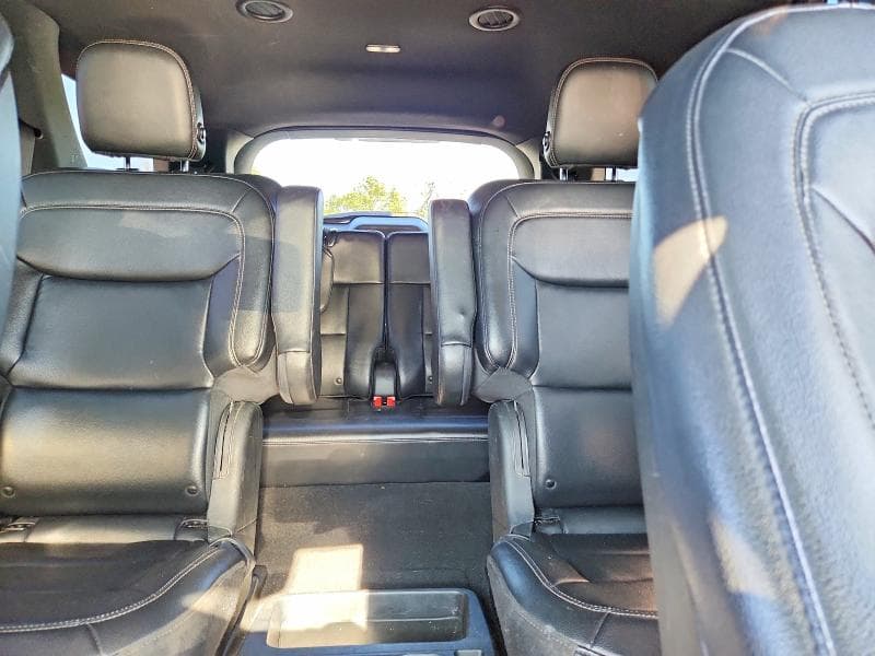 2020 FORD EXPLORER XLT 10