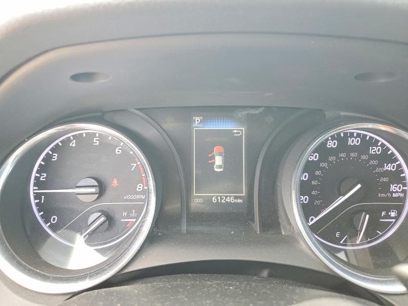 2019 TOYOTA CAMRY SE 9