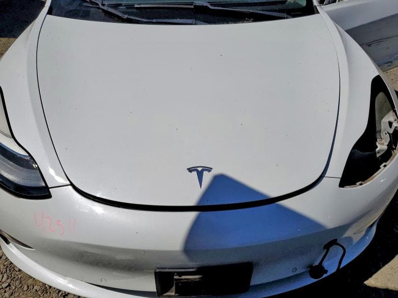 2018 TESLA MODEL 3 11