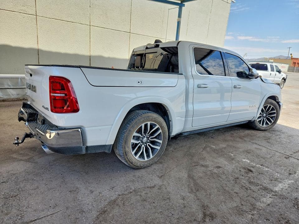 2025 RAM 1500 LIMITED 3