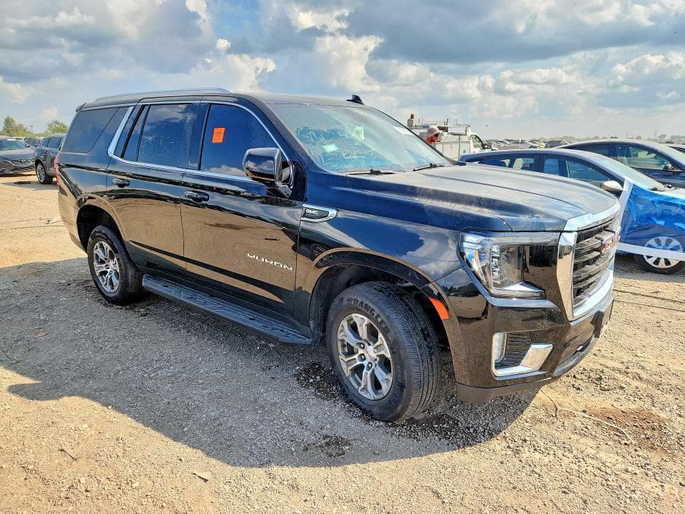 2022 GMC YUKON SLE 4