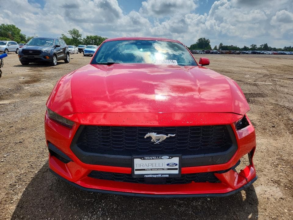 2026 FORD MUSTANG 5