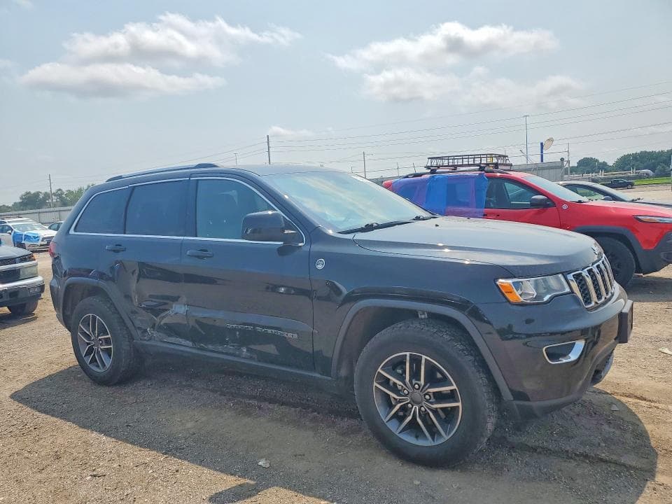 2020 JEEP GRAND CHEROKEE LAREDO 4