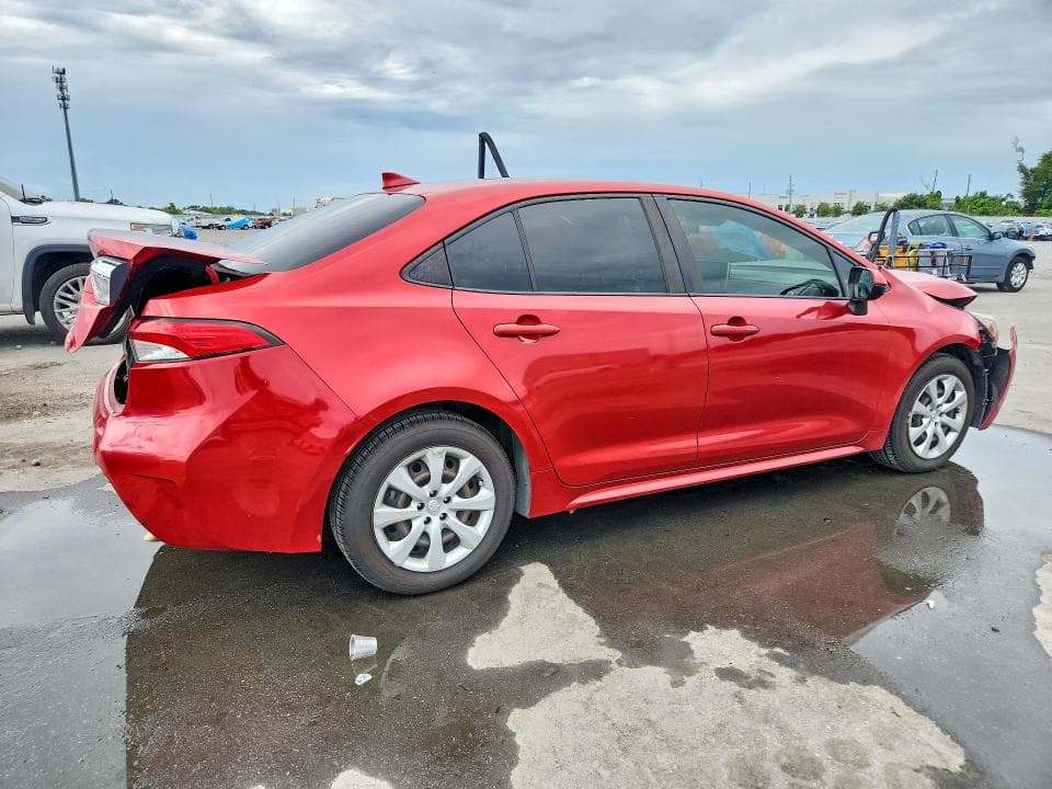 2021 TOYOTA COROLLA LE 3