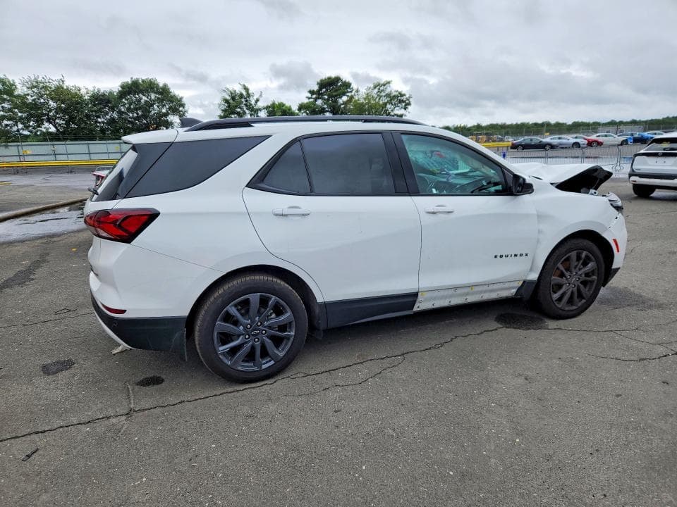 2024 CHEVROLET EQUINOX RS 3