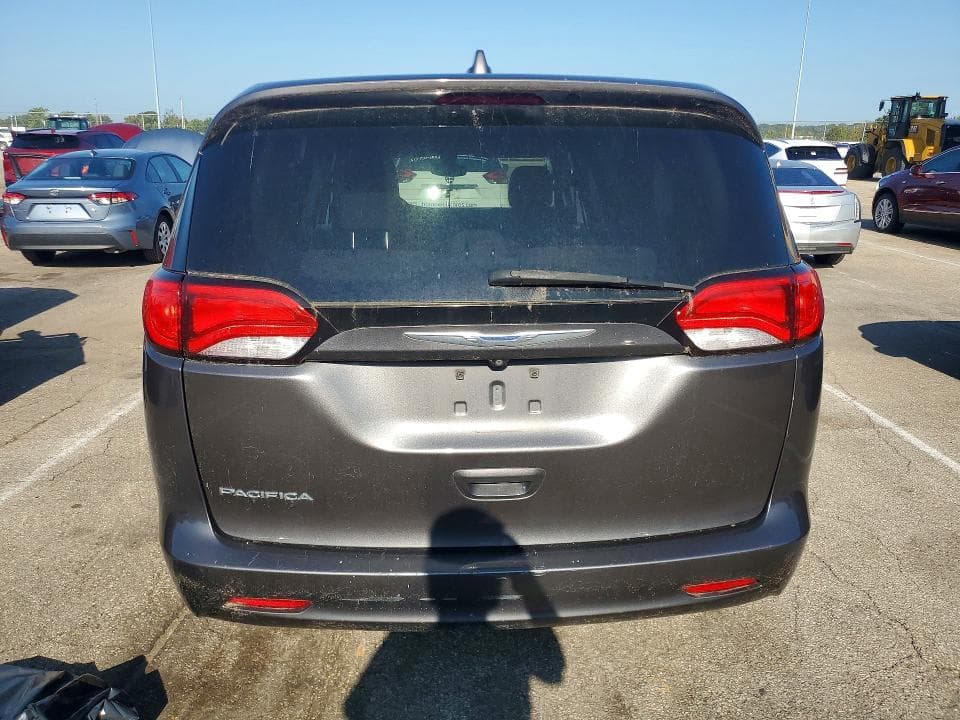 2017 CHRYSLER PACIFICA TOURING 6