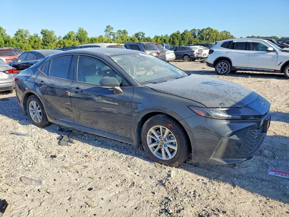 2025 TOYOTA CAMRY LE 4