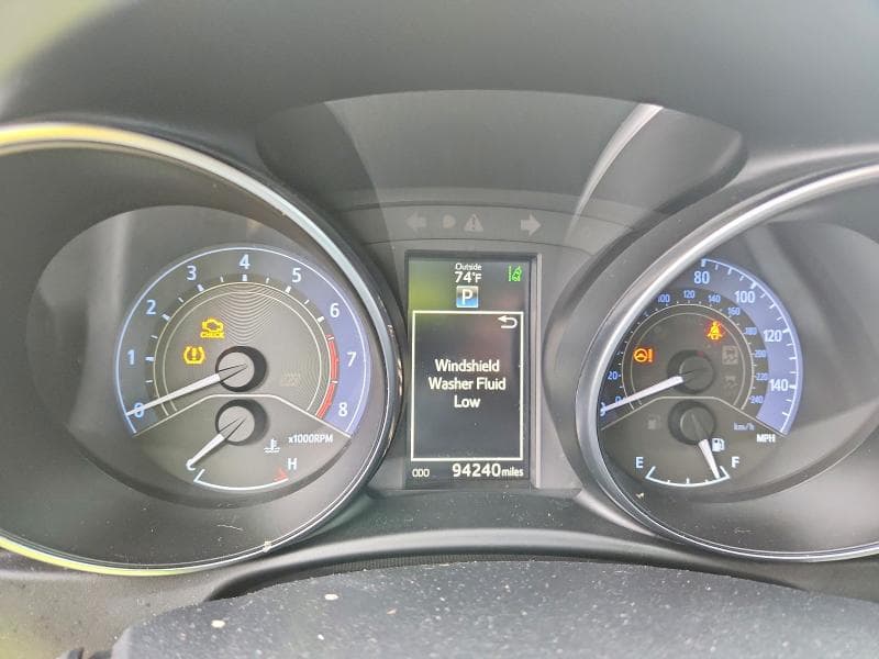 2018 TOYOTA COROLLA IM BASE 9