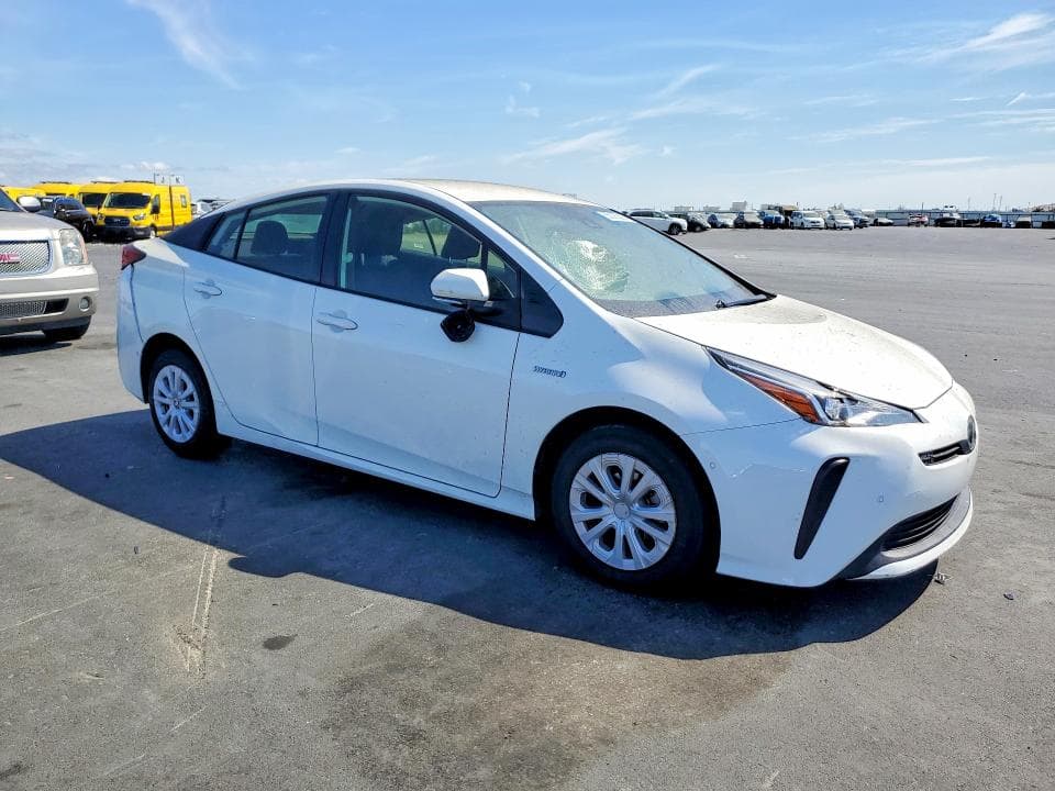 2021 TOYOTA PRIUS LE 4