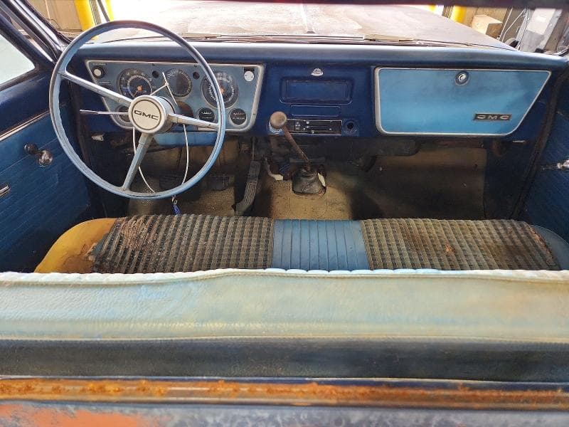 1968 CHEVROLET 2DR 8