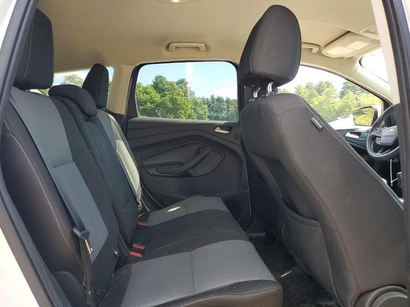 2017 FORD ESCAPE SE 11