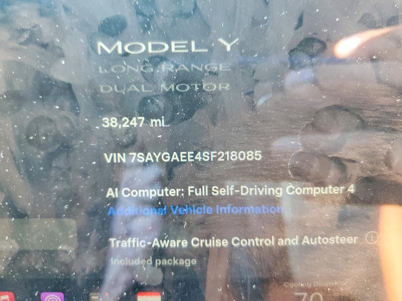 2025 TESLA MODEL Y 9