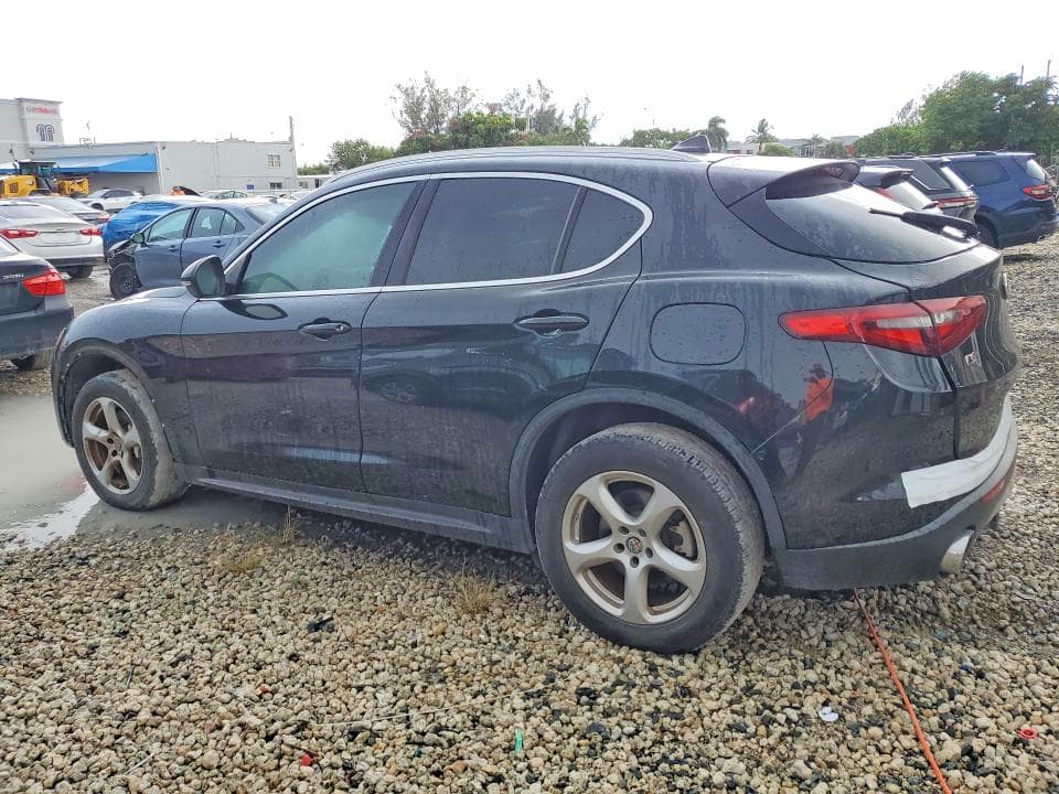 2018 ALFA ROMEO STELVIO 2
