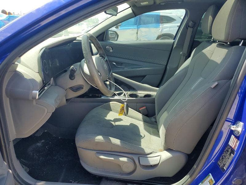 2024 HYUNDAI ELANTRA SEL 7