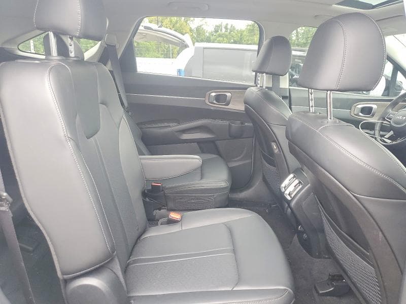 2023 KIA SORENTO EX 11