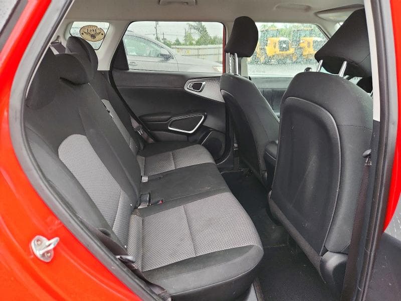 2020 KIA SOUL LX 10