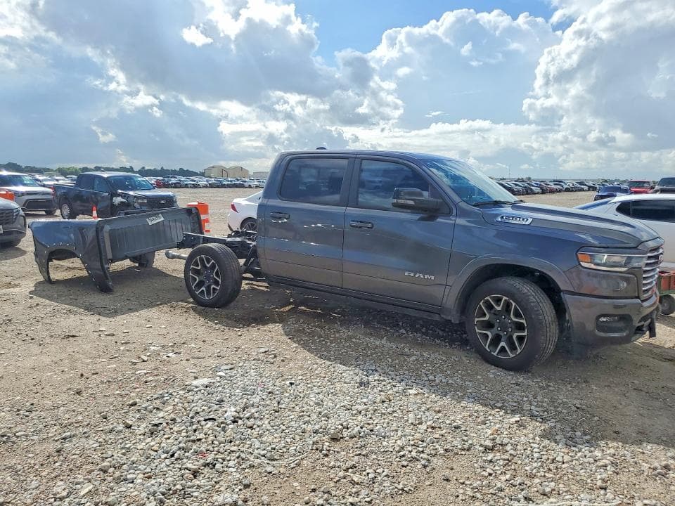 2026 RAM 1500 LARAMIE 4