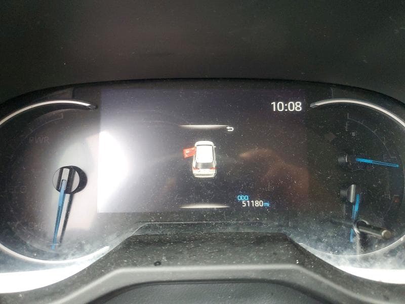 2024 TOYOTA RAV4 HYBRID XLE 9