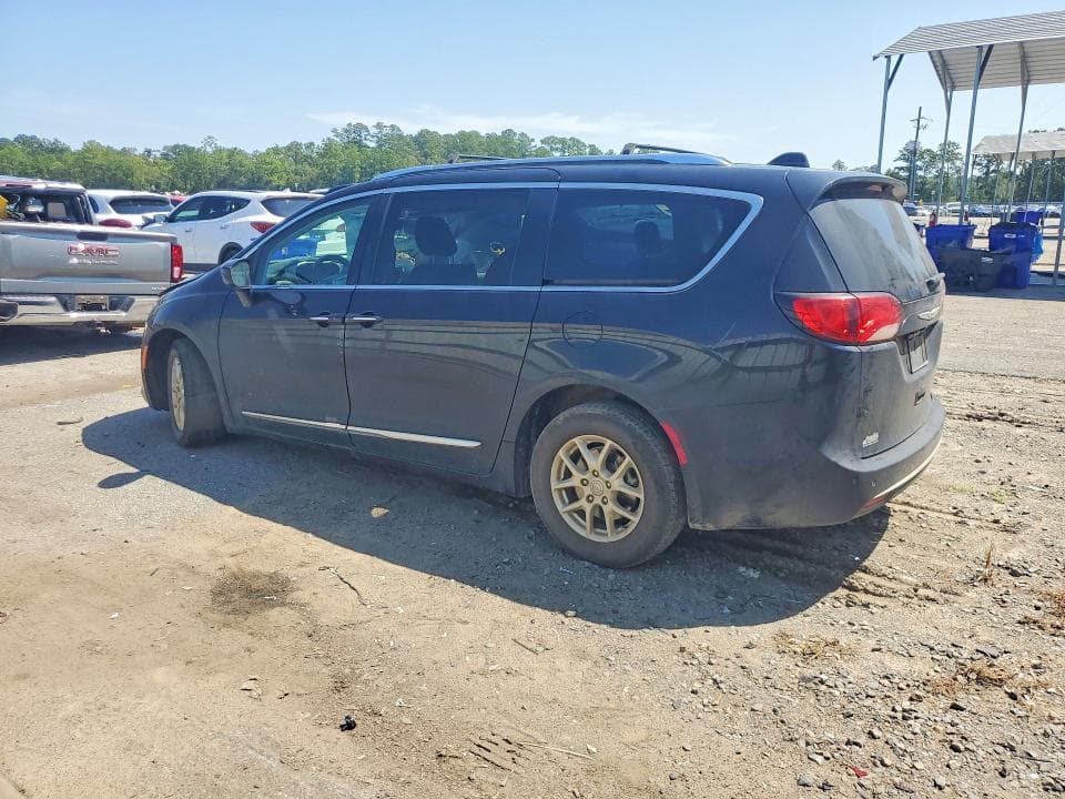 2020 CHRYSLER PACIFICA TOURING L 2