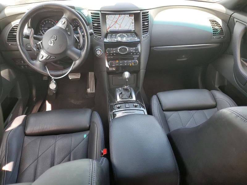 2017 INFINITI QX70 BASE 8