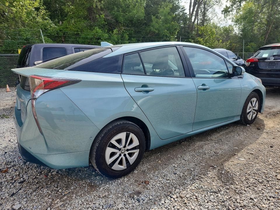 2017 TOYOTA PRIUS FOUR 3