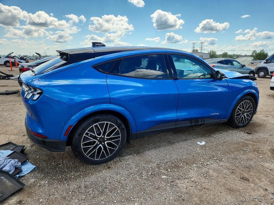 2025 FORD MUSTANG MACH-E PREMIUM 3
