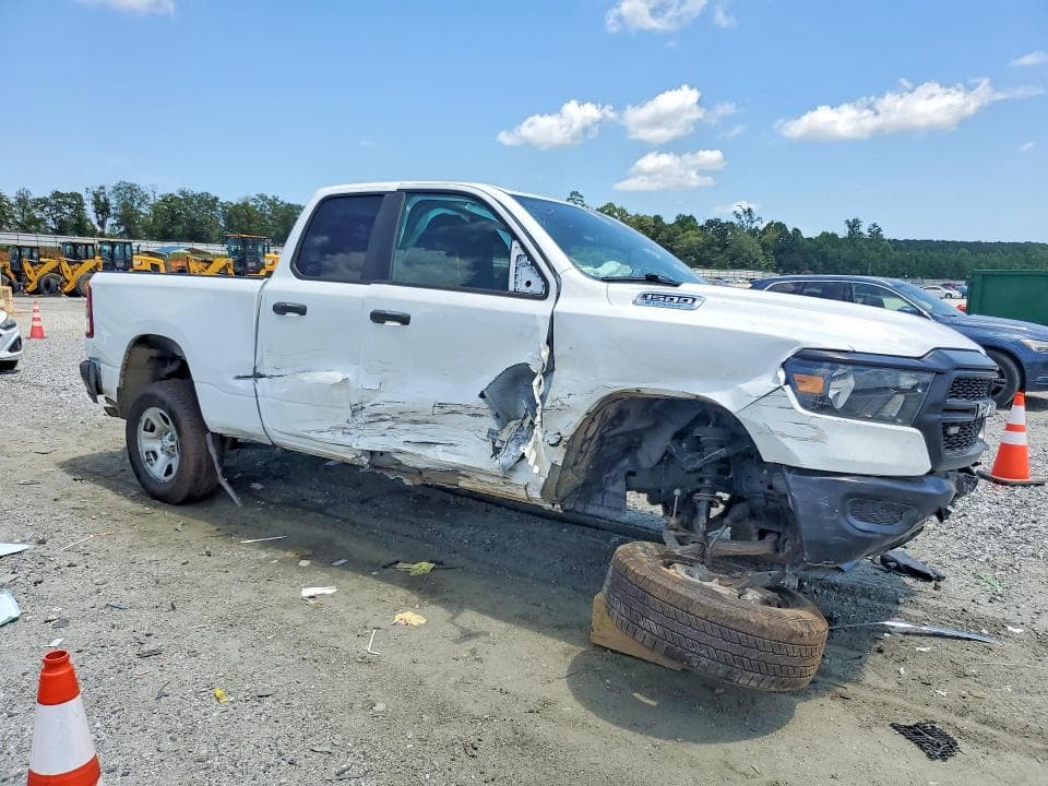 2023 RAM 1500 TRADESMAN 4
