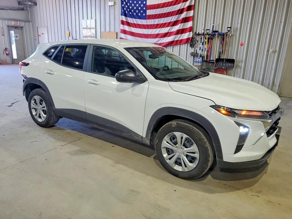 2026 CHEVROLET TRAX LS 4