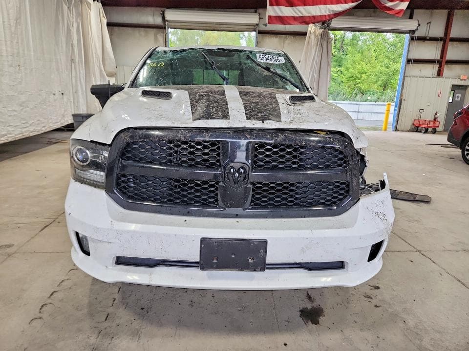 2017 RAM 1500 SPORT 5