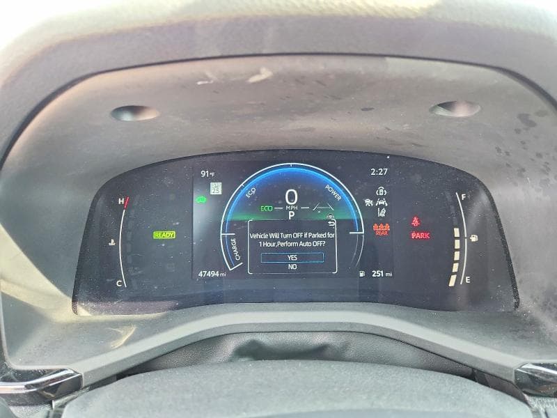 2025 TOYOTA CAMRY LE 9