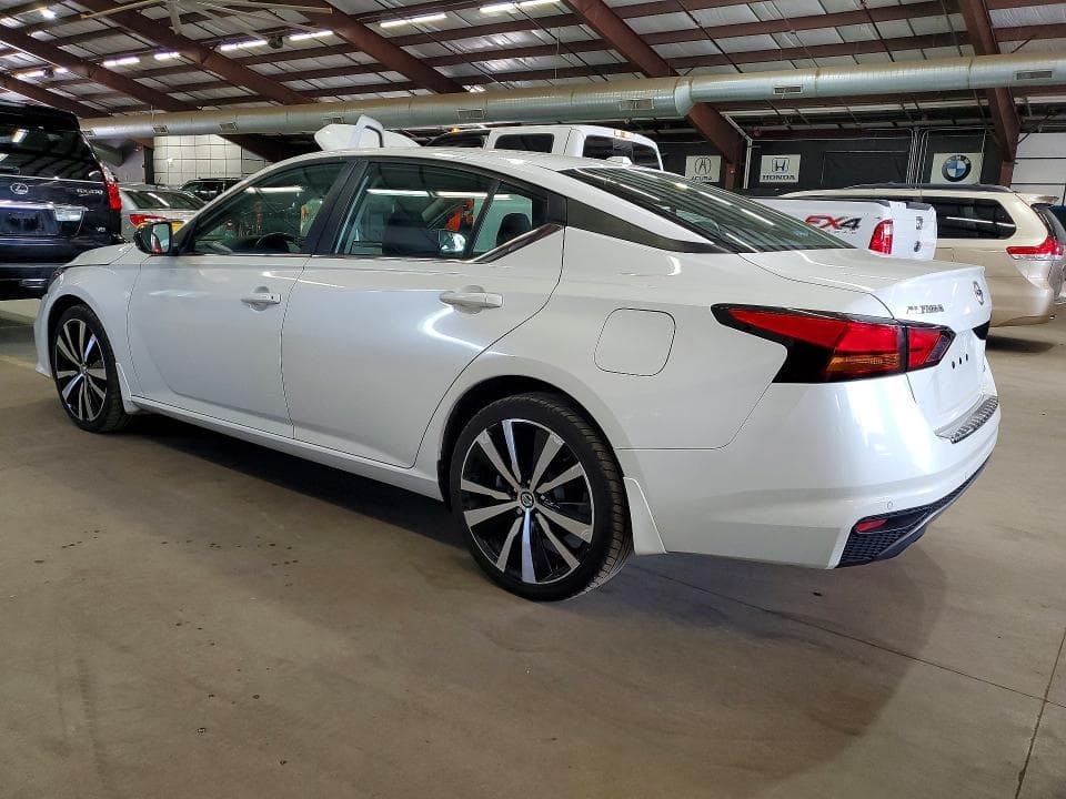 2021 NISSAN ALTIMA SR 2