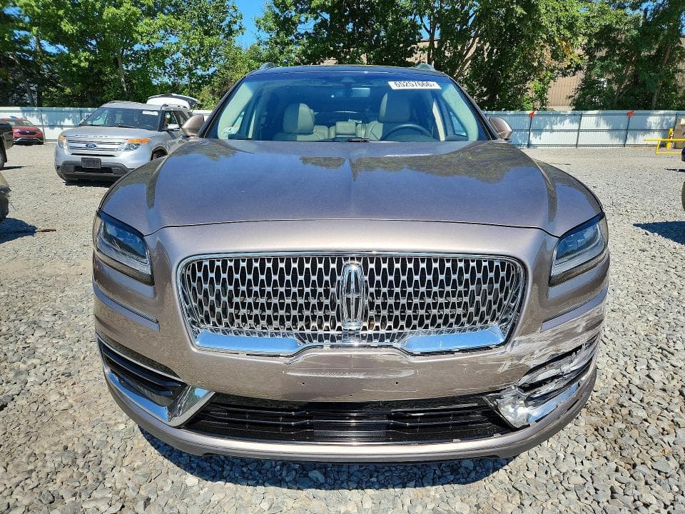 2019 LINCOLN NAUTILUS RESERVE 5