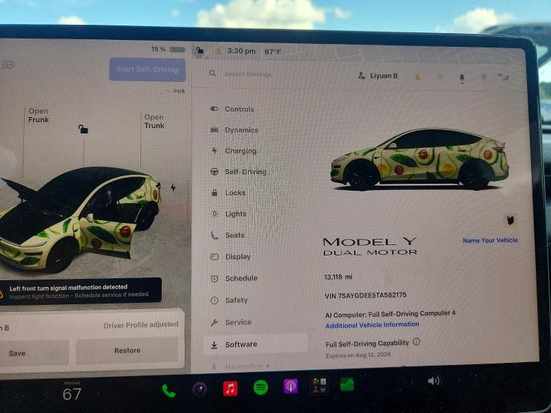 2026 TESLA MODEL Y 9