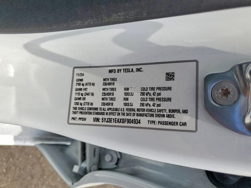 2025 TESLA MODEL 3 12