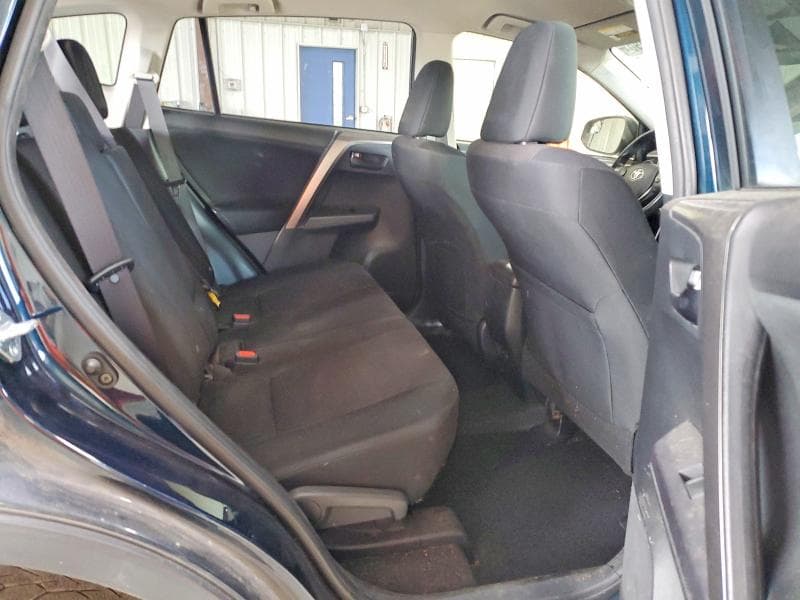 2018 TOYOTA RAV4 LE 11