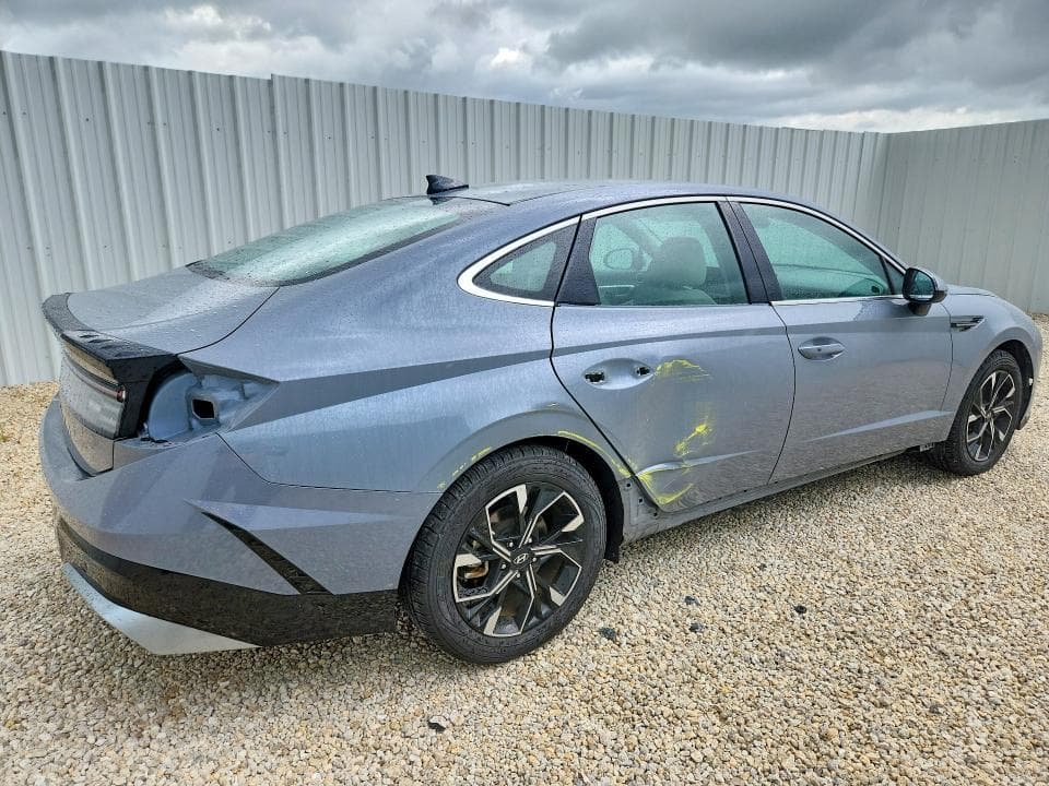 2025 HYUNDAI SONATA SEL 3