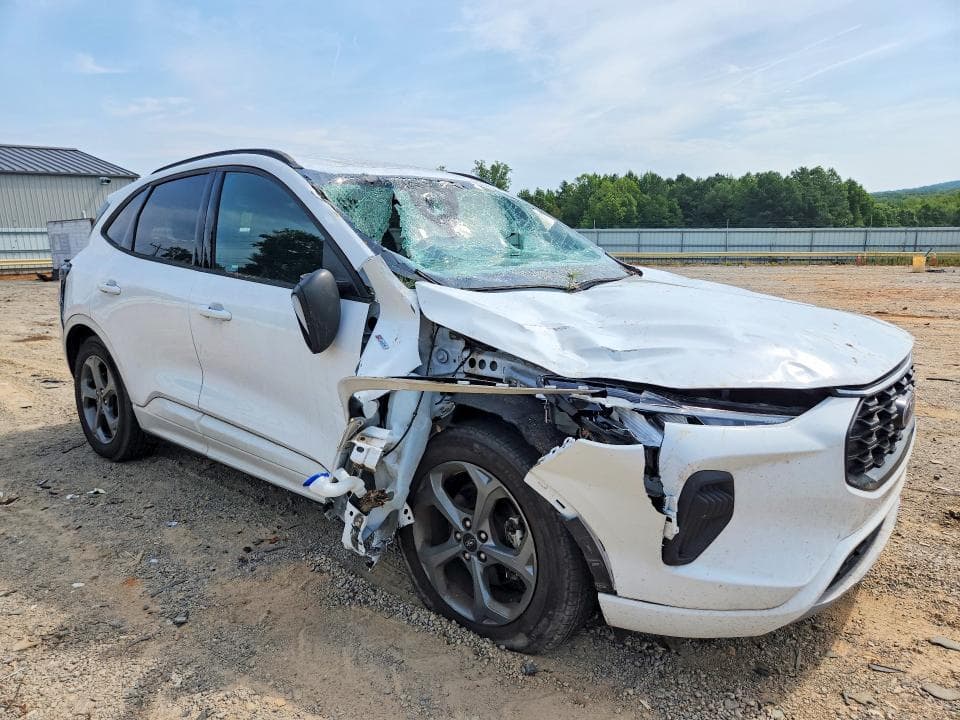 2023 FORD ESCAPE ST LINE 4