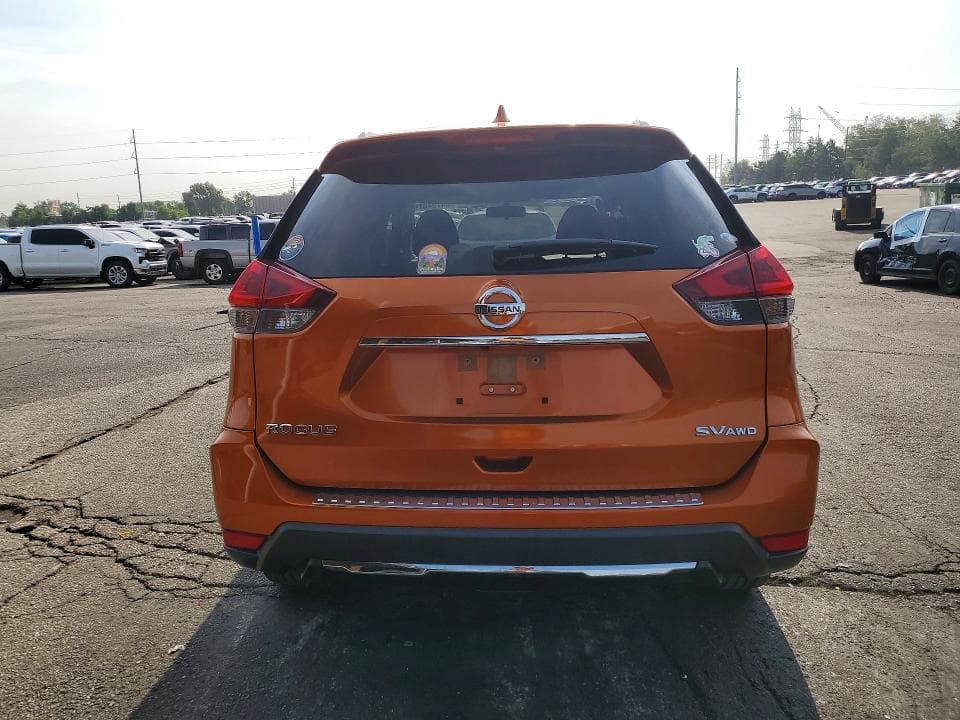 2018 NISSAN ROGUE SV 6