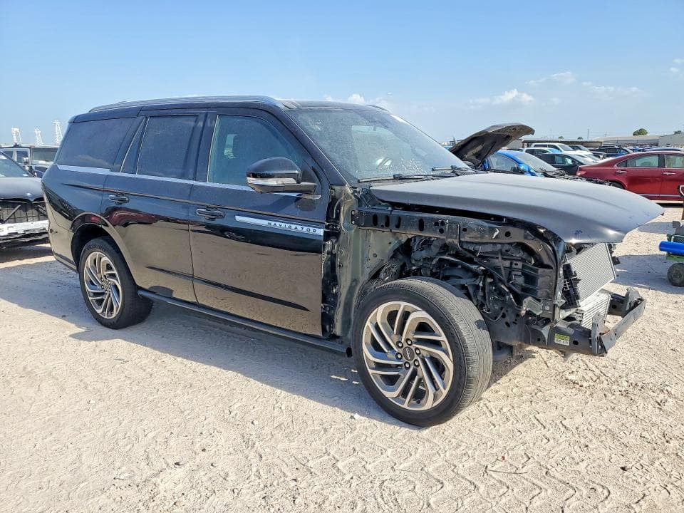 2025 LINCOLN NAVIGATOR RESERVE 4