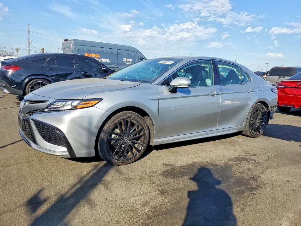 2024 TOYOTA CAMRY XSE - 1