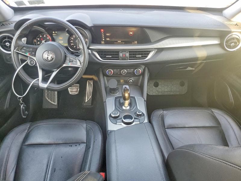 2018 ALFA ROMEO STELVIO SPORT 8