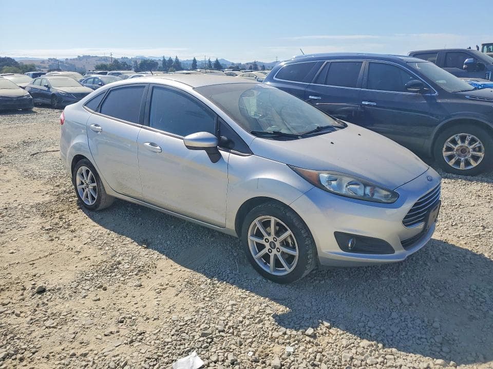 2019 FORD FIESTA SE 4