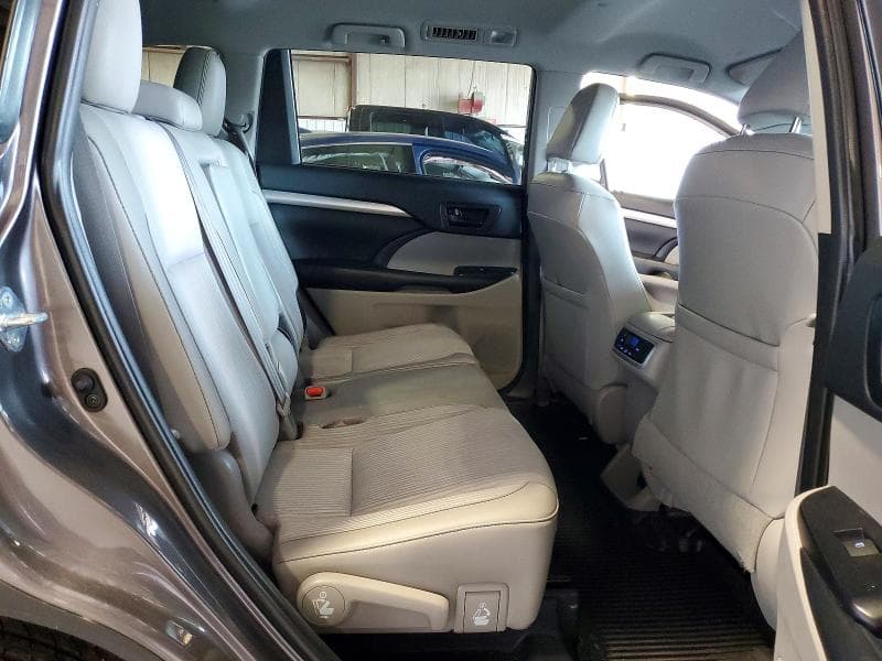 2019 TOYOTA HIGHLANDER LE PLUS 11