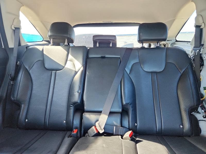 2024 KIA SORENTO S 10