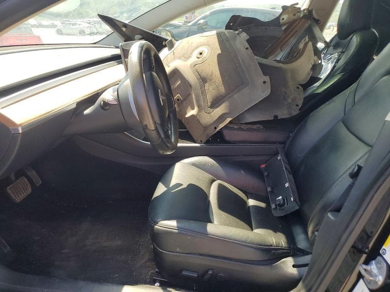 2019 TESLA MODEL 3 7