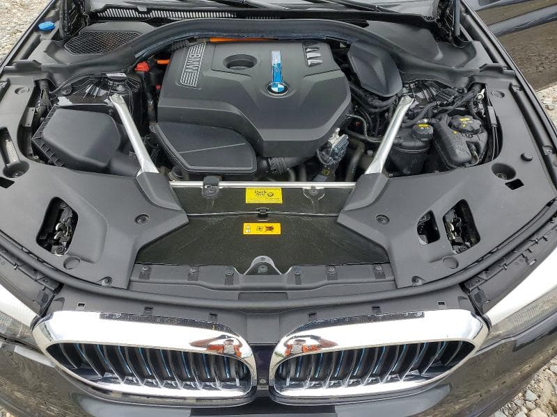 2019 BMW 530XE 11